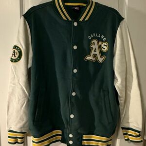 Vintage Oakland Athletics Green and White Varsity Jacket, men’s size XL